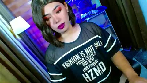 Snapshot of olivia_the_temptress27 chatting on April 2026 08:39:02 AM Miss OLIVIA online show from April 2026 08:39:02 AM