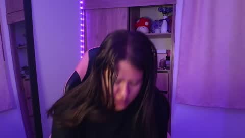 Olivia online show from April 2026 12:23:01 PM