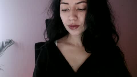 Snapshot of oliviaaa__ chatting on July 2026 04:25:01 PM oliviaaa__ online show from July 2026 04:25:01 PM