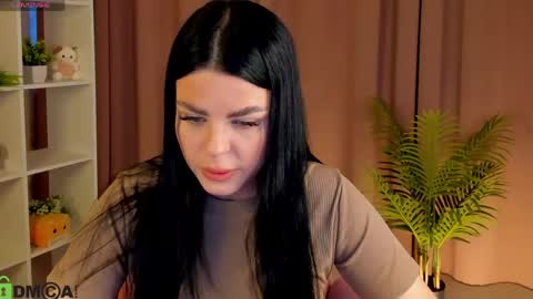 Oliviabagheera online show from April 2026 04:26:02 AM