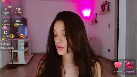 Olivia Bram online show from May 2026 09:02:03 PM