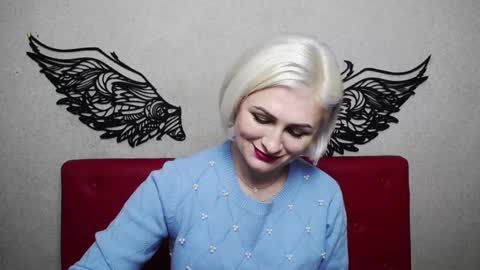 OliviaHorst online show from February 2025 03:21:01 PM