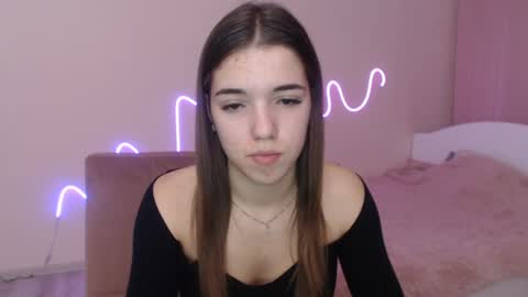 Olivia online show from December 2024 04:17:01 PM