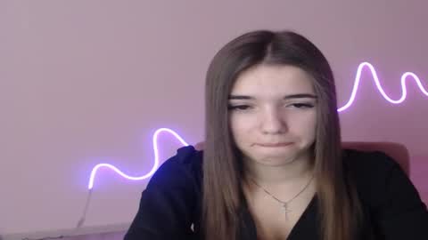 Olivia online show from December 2024 06:48:02 PM