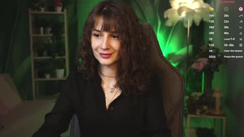 Snapshot of oliviamcclean chatting on May 2026 11:34:02 PM Liv online show from May 2026 11:34:02 PM