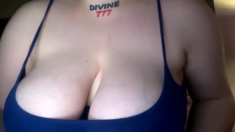 Olivia baby  online show from December 2025 12:40:01 AM