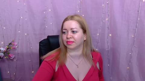 Snapshot of oliviaverr chatting on February 2026 02:04:02 PM Oliviaverr online show from February 2026 02:04:02 PM