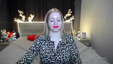 Snapshot of oliviaverr chatting on March 2026 03:50:02 PM Oliviaverr online show from March 2026 03:50:02 PM