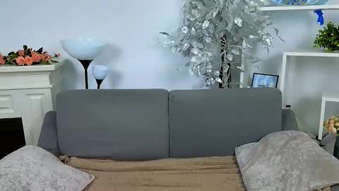 Snapshot of ollistiw chatting on December 2025 08:30:02 AM Olli and Stiw online show from December 2025 08:30:02 AM