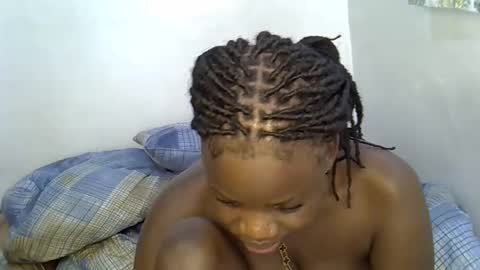 ollleina online show from February 2026 05:45:01 AM