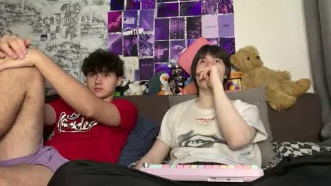 Snapshot of ololkd chatting on November 2025 06:23:01 AM Tony online show from November 2025 06:23:01 AM