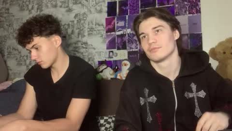 Snapshot of ololkd chatting on November 2025 11:57:02 AM Tony online show from November 2025 11:57:02 AM