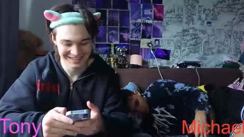 Snapshot of ololkd chatting on March 2026 10:43:01 AM Tony online show from March 2026 10:43:01 AM