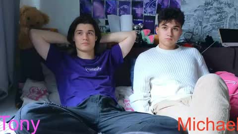 Snapshot of ololkd chatting on March 2026 11:27:01 AM Tony online show from March 2026 11:27:01 AM