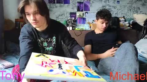 Snapshot of ololkd chatting on April 2026 08:40:02 AM Tony online show from April 2026 08:40:02 AM