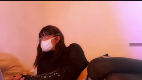 Snapshot of omgyesgurl chatting on September 2025 10:11:01 PM amy 3 online show from September 2025 10:11:01 PM