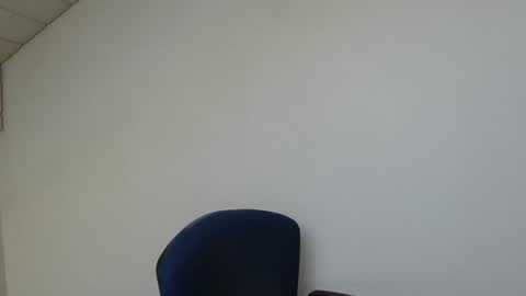 Snapshot of onanister chatting on March 2026 08:19:01 AM Somewhere over the rainbow online show from March 2026 08:19:01 AM