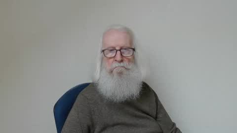 Snapshot of onanister chatting on April 2026 07:24:02 AM Somewhere over the rainbow online show from April 2026 07:24:02 AM