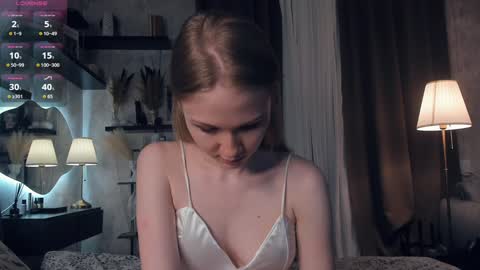 Ana online show from September 2025 07:36:02 PM