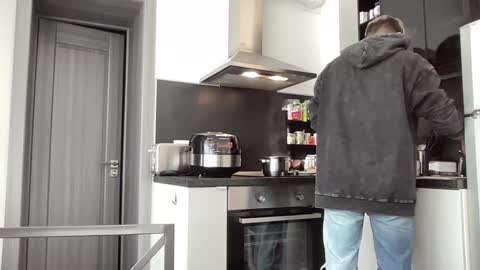 Snapshot of one_punch_cum chatting on March 2025 01:36:01 PM couple Lu sexy chick in middle and Jimmyblonde our friend Brianglasses online show from March 2025 01:36:01 PM