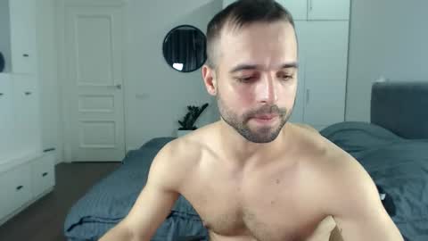 onebestlover online show from September 2025 09:17:02 PM