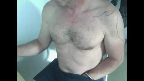 Snapshot of oneeedge chatting on April 2026 04:42:01 AM Edge online show from April 2026 04:42:01 AM