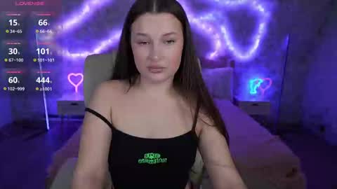 L A Y A online show from March 2025 11:18:02 PM