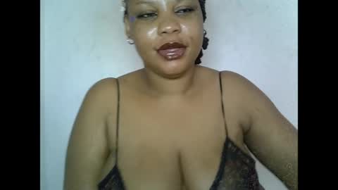 Snapshot of oneofdbestchubbygaloncb chatting on June 2026 06:52:02 AM oneofdbestchubbygaloncb online show from June 2026 06:52:02 AM