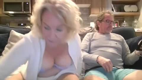 couple mature milf bigboobs curvy mommydaddy online show from January 2025 07:31:02 PM