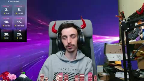 Snapshot of oni_hoshi chatting on October 2025 04:49:02 PM Oni hoshi online show from October 2025 04:49:02 PM