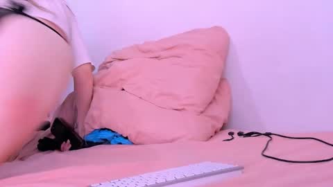 only_sarah1 online show from November 2025 09:57:02 PM