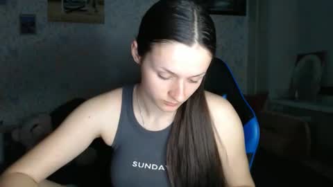 Amalia online show from March 2026 06:03:02 PM