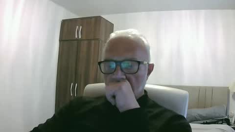 Snapshot of onlyfunwithyou chatting on May 2026 05:20:01 PM Onlyfunwithyou online show from May 2026 05:20:01 PM