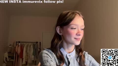 Snapshot of onlykitty_chillhere chatting on April 2026 12:54:02 AM BARBARA online show from April 2026 12:54:02 AM