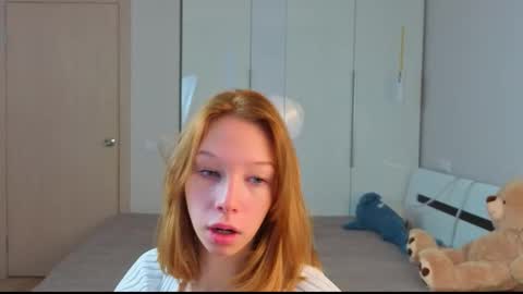 Lily online show from November 2025 11:32:01 AM