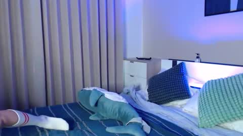 Lily Peach  -   online show from June 2026 11:54:01 PM