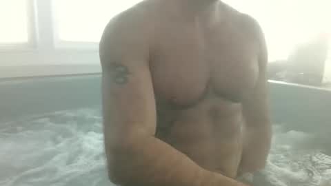 onlylooking4 online show from February 2026 06:50:02 PM