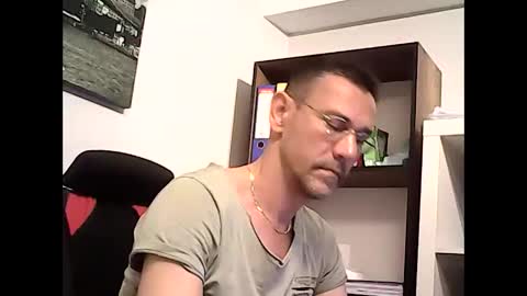 Snapshot of onlyprivate_m35 chatting on April 2026 09:04:01 AM onlyprivate m35 online show from April 2026 09:04:01 AM