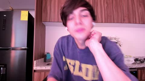 Snapshot of onlysergio chatting on April 2026 12:15:02 AM Sergio online show from April 2026 12:15:02 AM