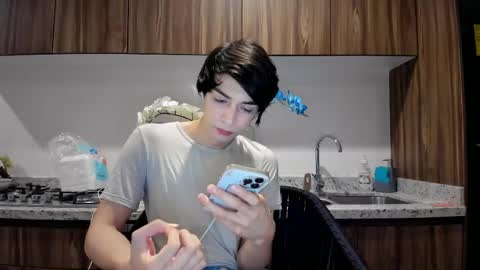 Snapshot of onlysergio chatting on April 2026 05:25:01 AM Sergio online show from April 2026 05:25:01 AM