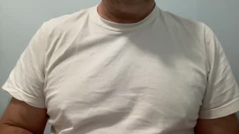 Snapshot of onthedlhere chatting on January 2025 02:46:01 PM onthedlhere online show from January 2025 02:46:01 PM