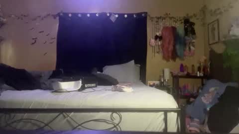 Onyx online show from September 2025 07:17:01 PM