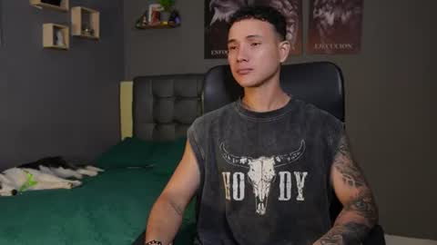 Snapshot of onyx_voss chatting on July 2026 05:02:02 AM onyx_voss online show from July 2026 05:02:02 AM