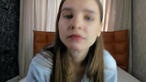 Snapshot of onyxvespera chatting on March 2026 07:03:02 AM onyxvespera online show from March 2026 07:03:02 AM