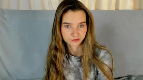 Snapshot of onyxvespera chatting on April 2026 07:09:02 AM onyxvespera online show from April 2026 07:09:02 AM