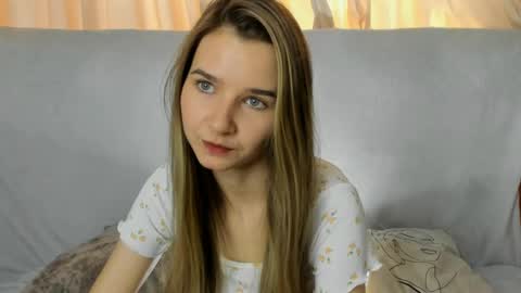 Snapshot of onyxvespera chatting on April 2026 07:11:01 AM onyxvespera online show from April 2026 07:11:01 AM