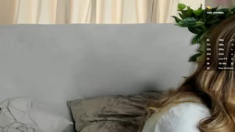 Snapshot of onyxvespera chatting on April 2026 07:03:02 AM onyxvespera online show from April 2026 07:03:02 AM