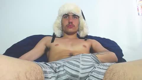 onzas_ online show from January 2026 09:20:01 PM