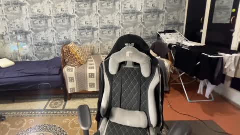 Snapshot of oofcblesssexx chatting on December 2024 11:30:02 AM bless god online show from December 2024 11:30:02 AM