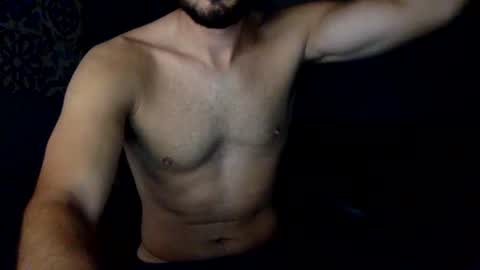 Snapshot of oofthatstuff chatting on September 2025 08:48:01 AM oofthatstuff online show from September 2025 08:48:01 AM